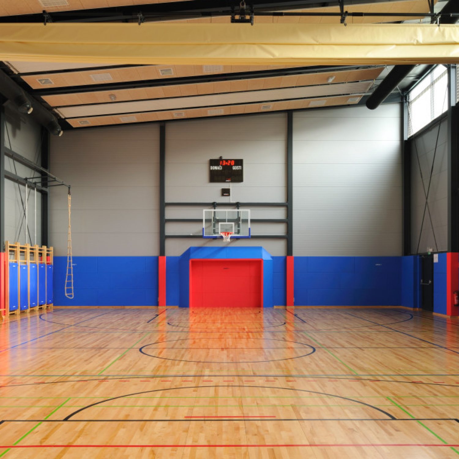 TRIMO TREBNJE   TELOVADNICA NEMSKA VAS 11 2009